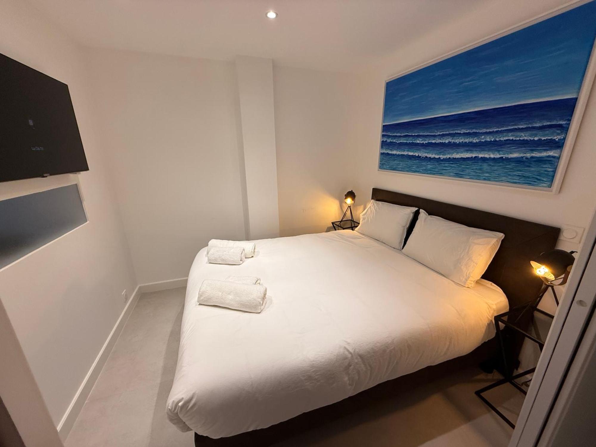 Cannes Croisette Miramar Escape Apartment *